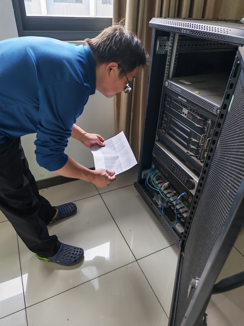 教育技术中心圆满完成2026年度资产清查工作